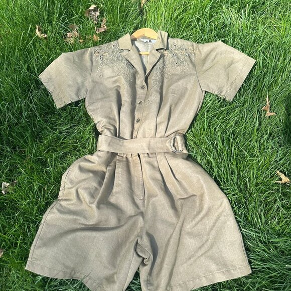 Together Green Notched Collar Shirt Romper with Belt Lace Detail - Picture 8 of 12